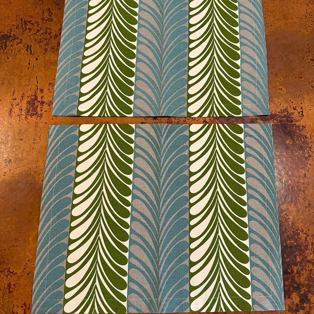 Crate&Barrel Placemats Set of 2